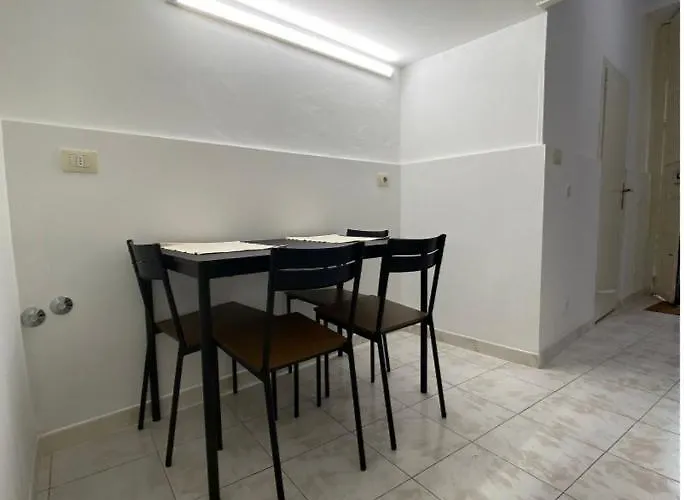 Cutelli Appartament Katanya